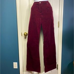 Kut from the Kloth Karen Baby Bootcut Corduroys